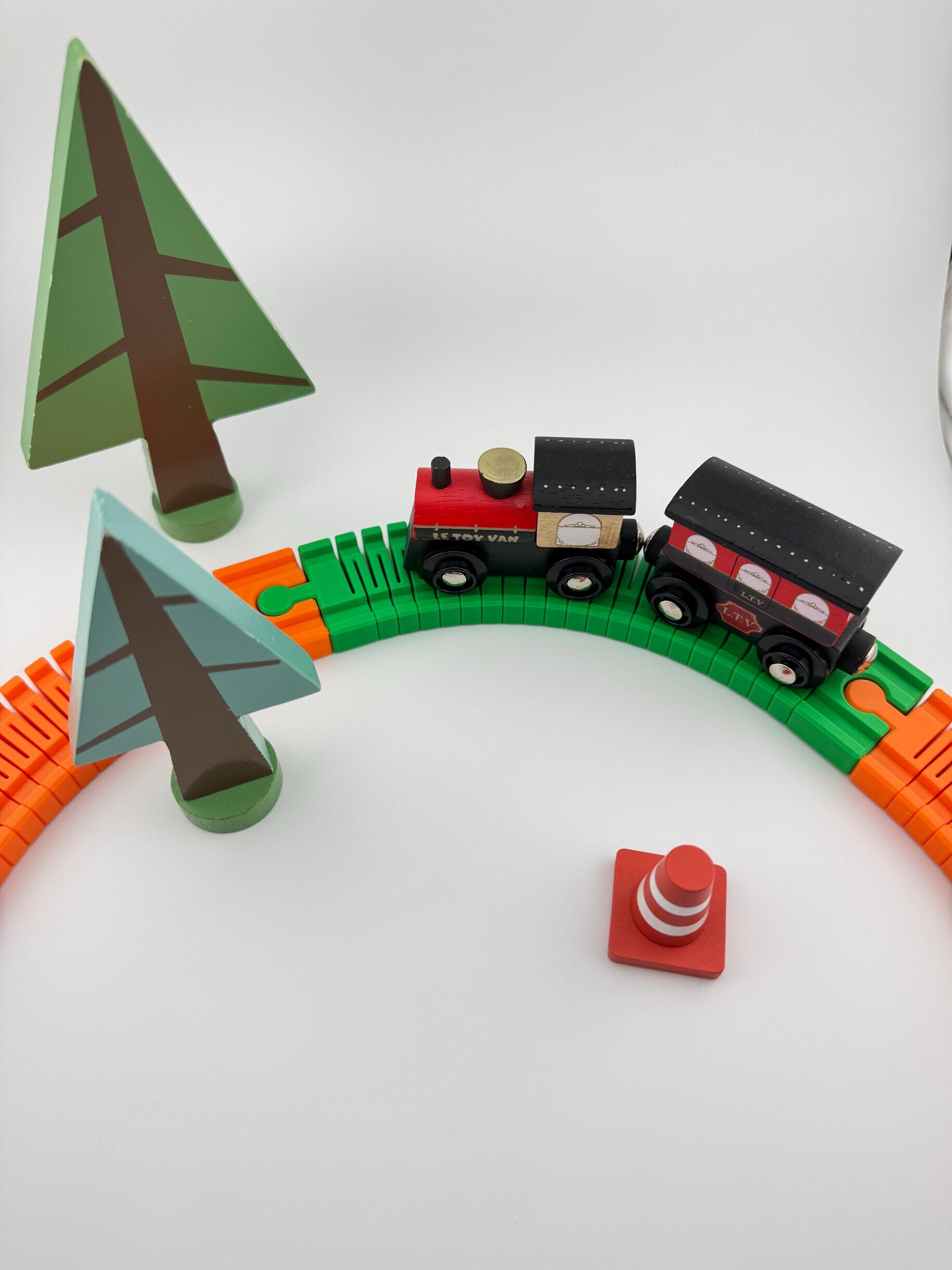 Bendy Wooden Train Track