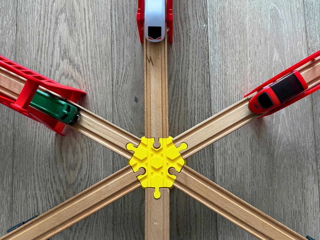 6-Way Wooden Train Track Crossing: Compatible with Duplo & BRIO/HAPE/IKEA