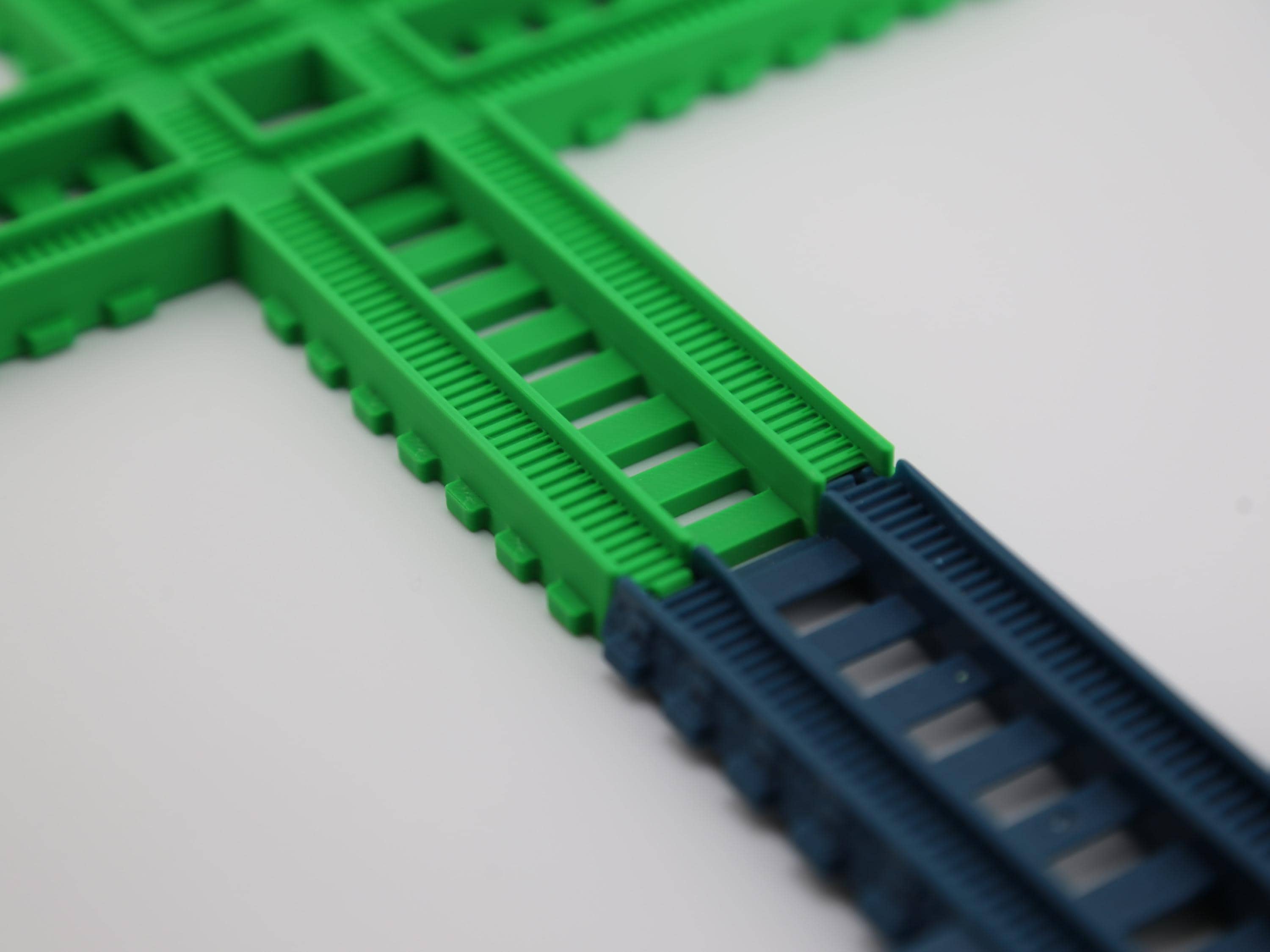 Long 4-way Crossing for Thomas & Friends Tracks - Trackmaster 2014 and newer