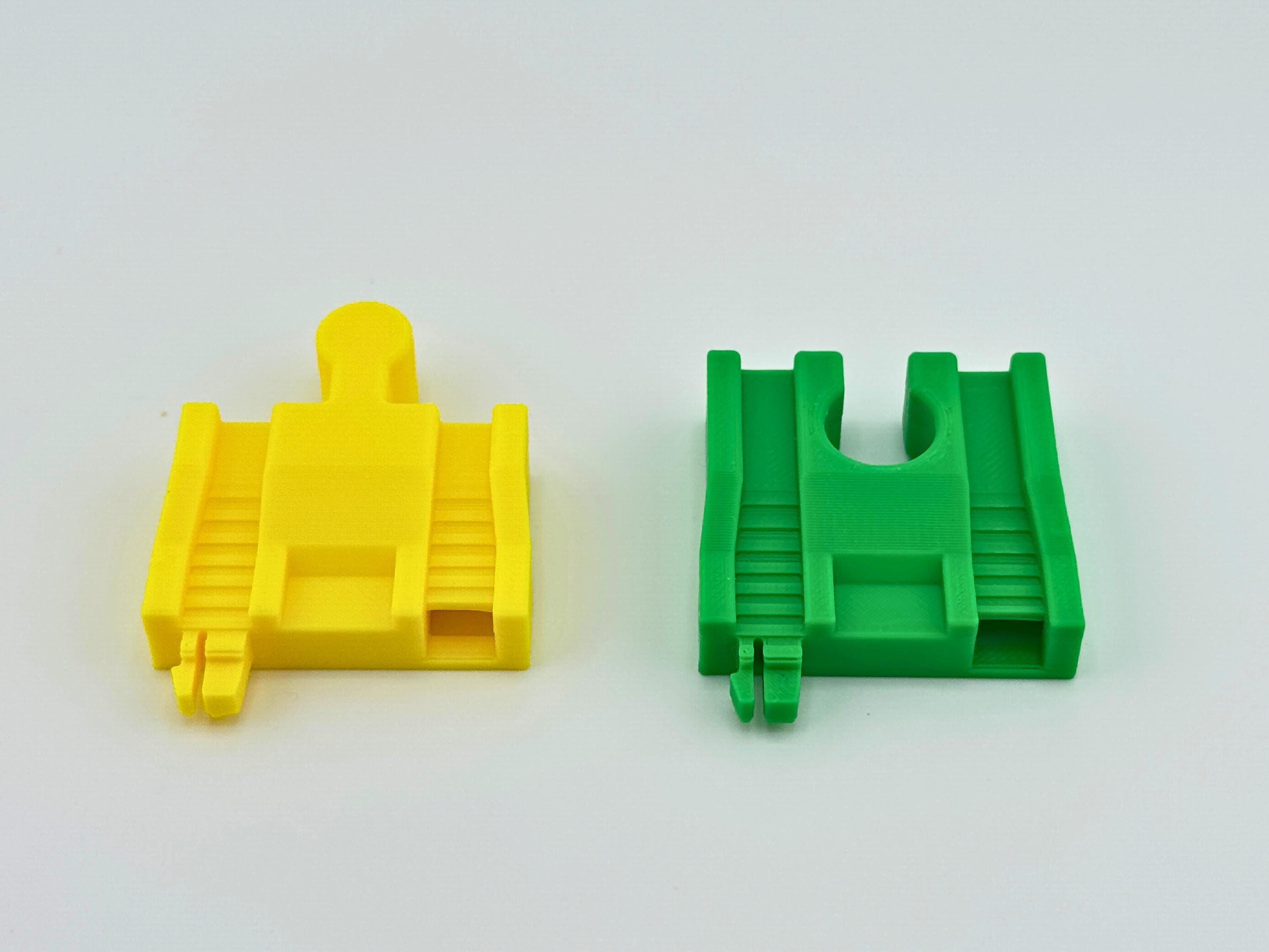 Wooden Train to Thomas & Friends Adapters - 4 Pieces Set - Trackmaster 2014 and newer