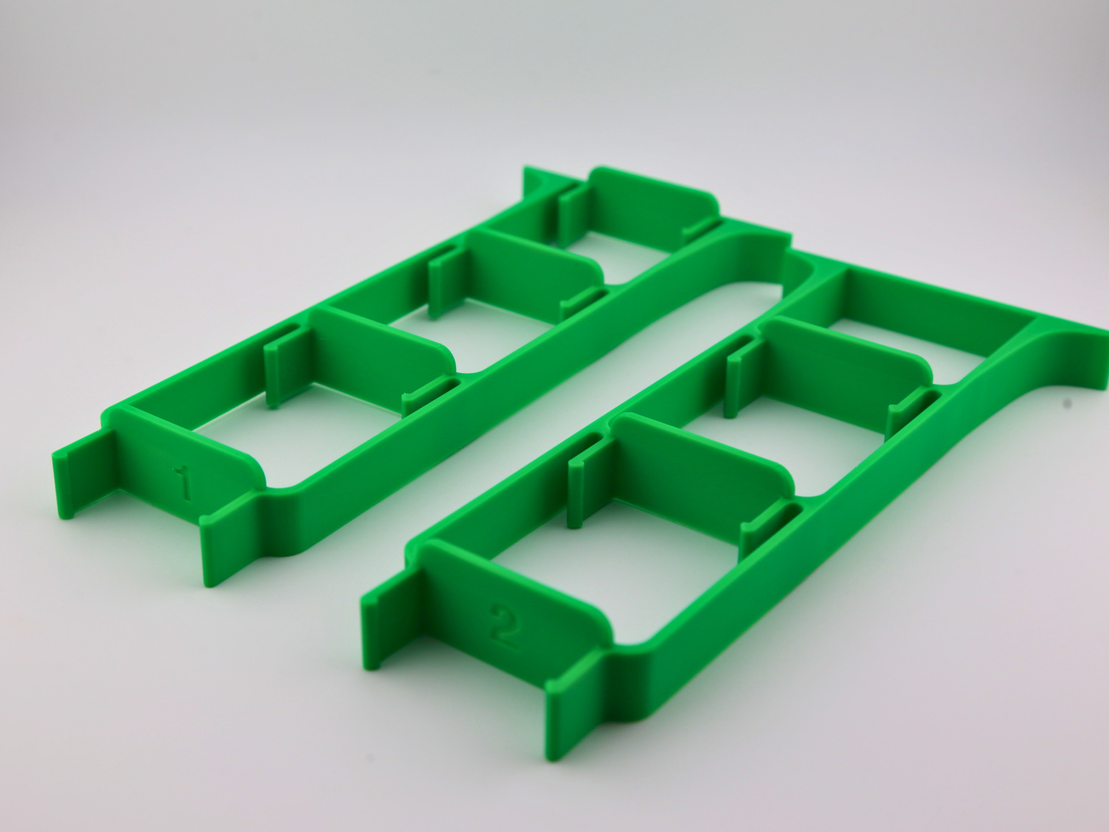 Spiral Pillars for Wooden Train | 8 Numbered Pillars With Organizer