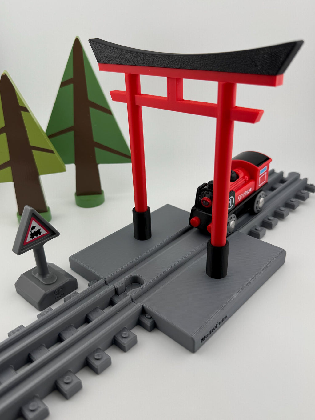 Japanese Torii Gate for wooden train - Compatible with BRIO, IKEA, HAPE