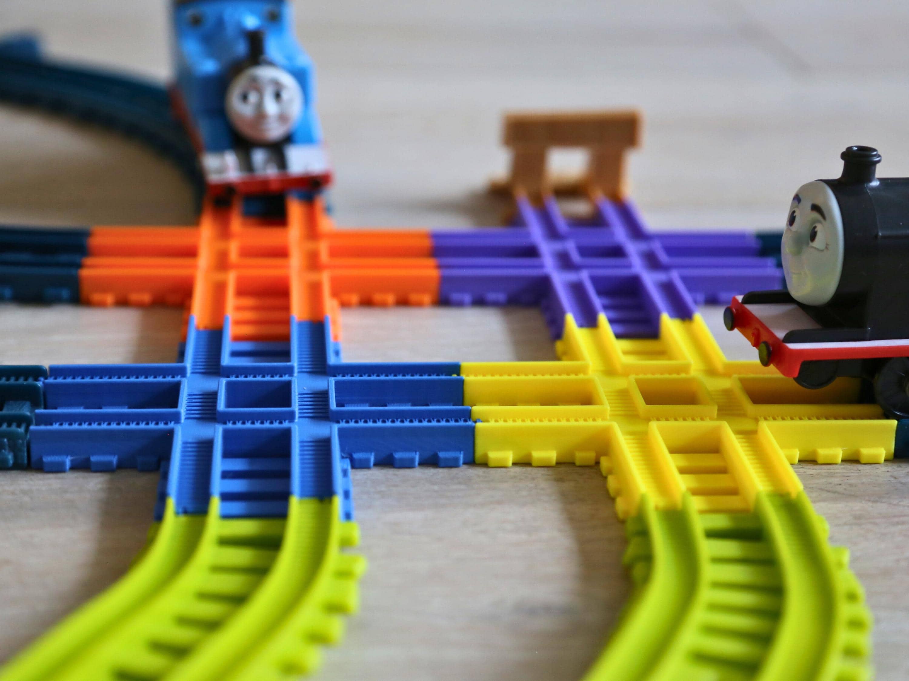 4-way Crossing for Thomas & Friends Tracks - Trackmaster 2014 and newer