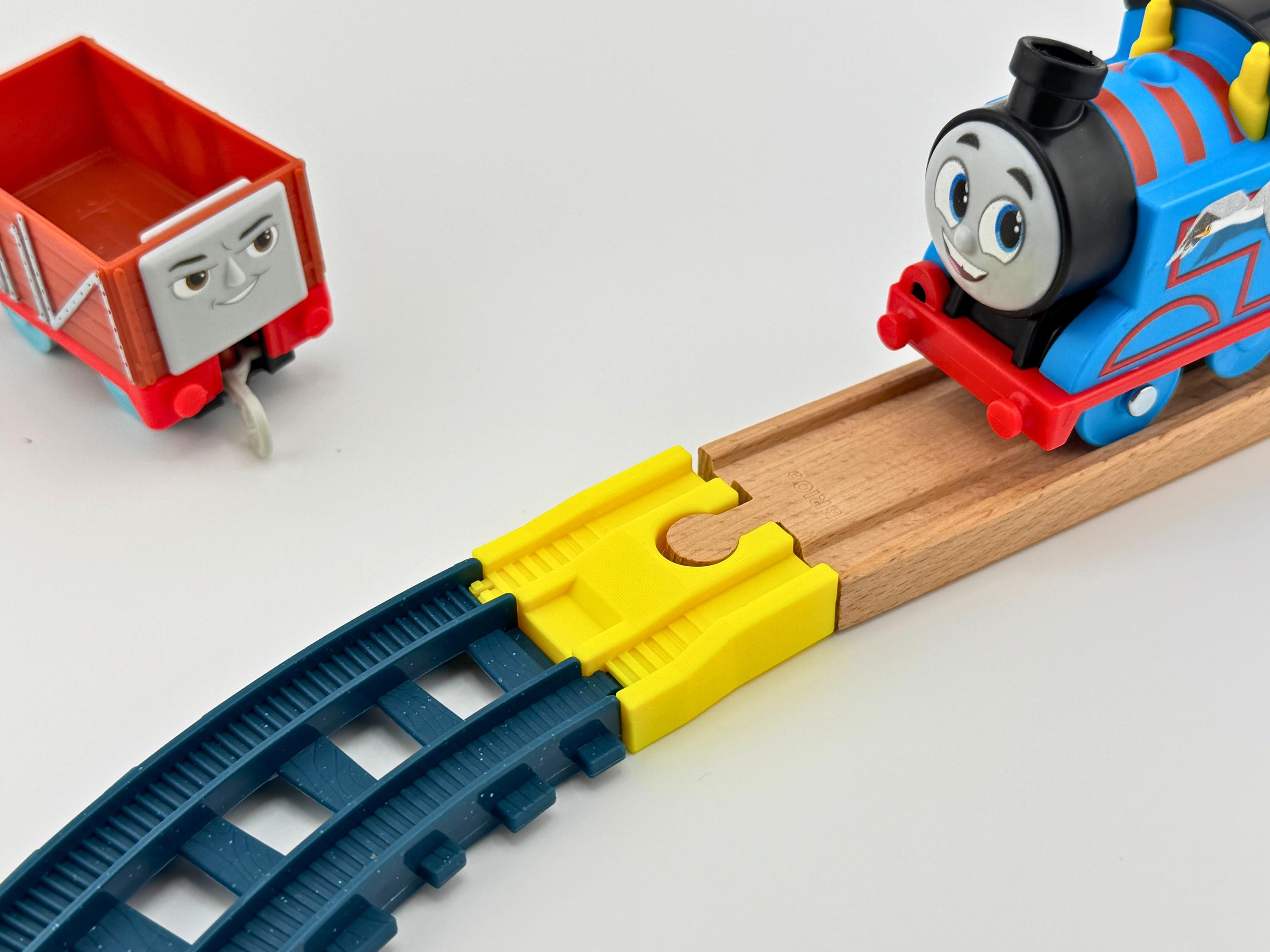 Wooden Train to Thomas & Friends Adapters - 4 Pieces Set - Trackmaster 2014 and newer