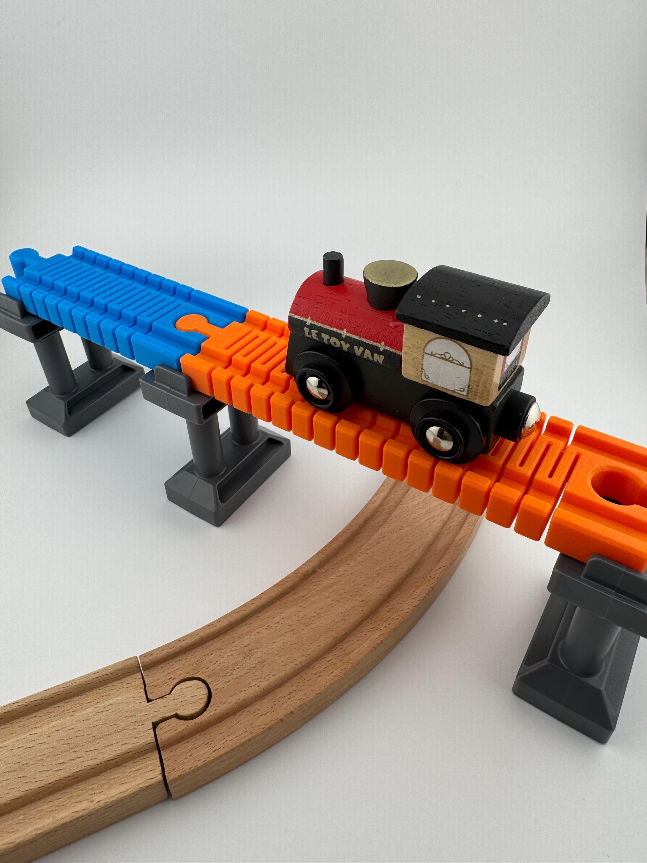 Bendy Wooden Train Track
